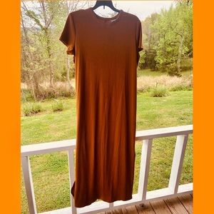 A. New Day mustard shade dress size medium